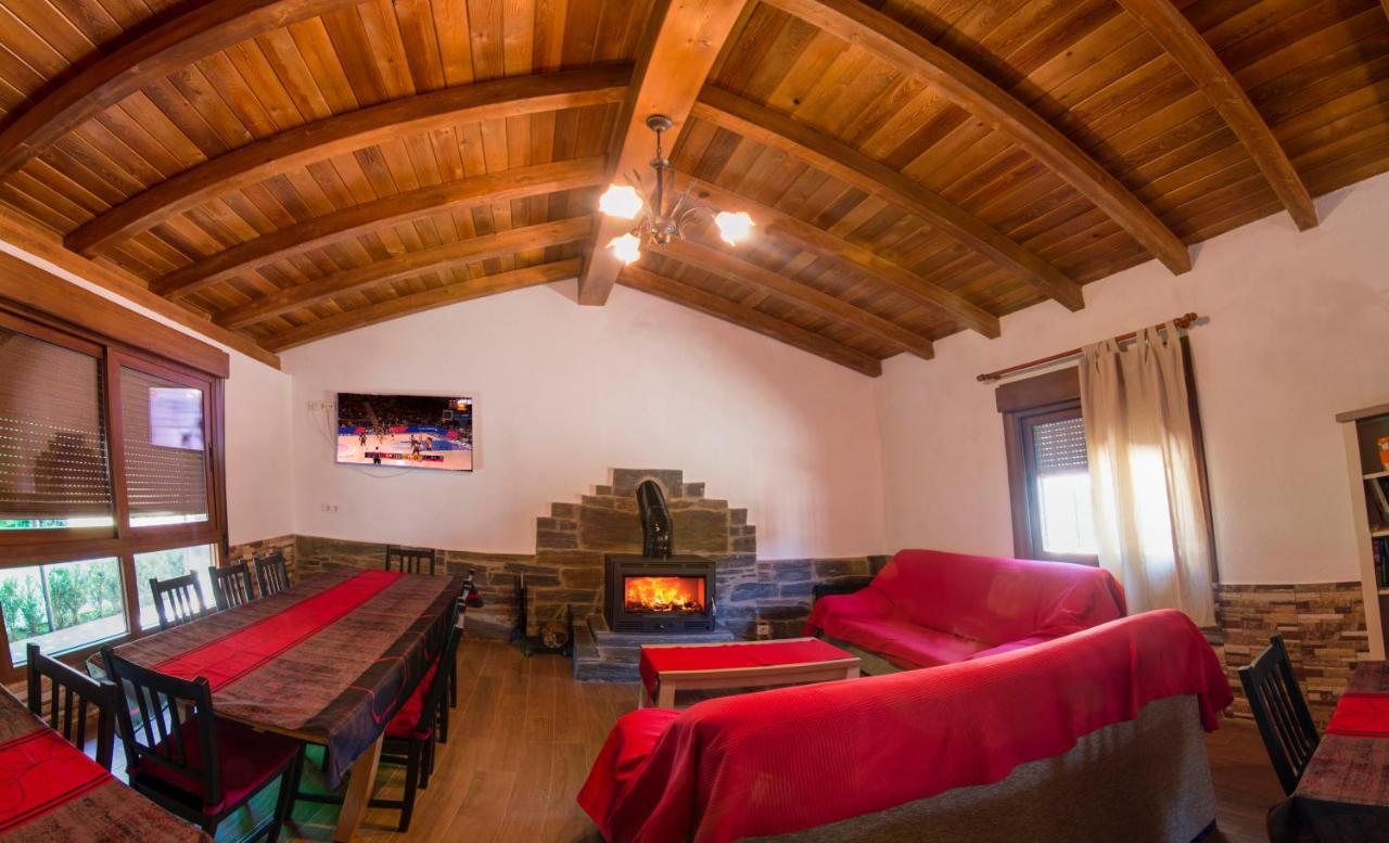 Apartamentos Rurales El Prado ピノフランケアド エクステリア 写真